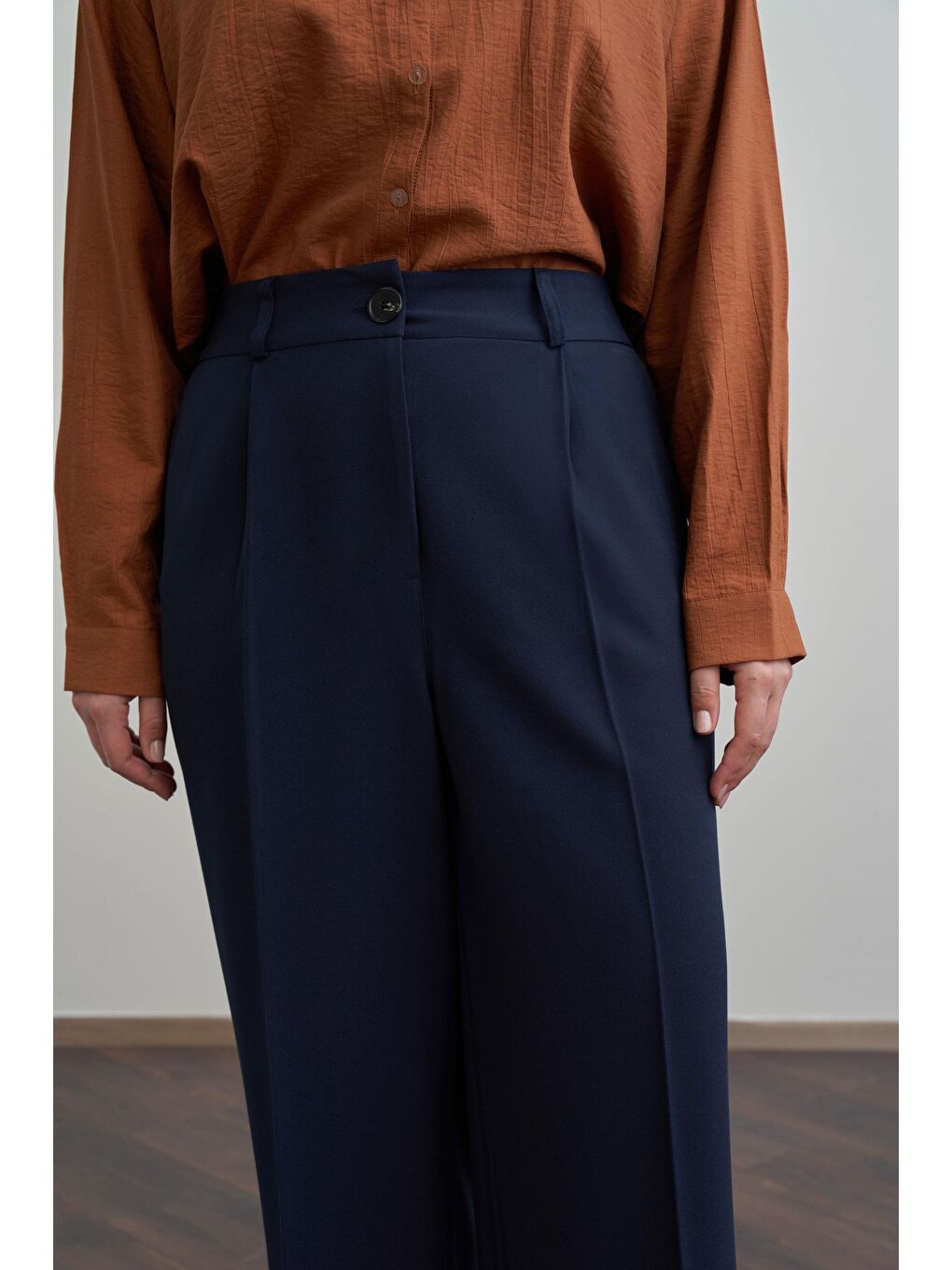 Lacivert-Önü Pileli Polyviscon Pantolon-3