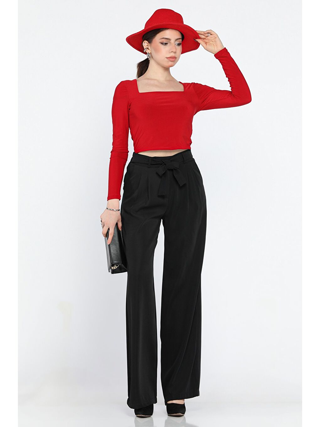 Siyah Kadın Yüksek Bel Pileli Kuşaklı Palazzo Pantolon-1