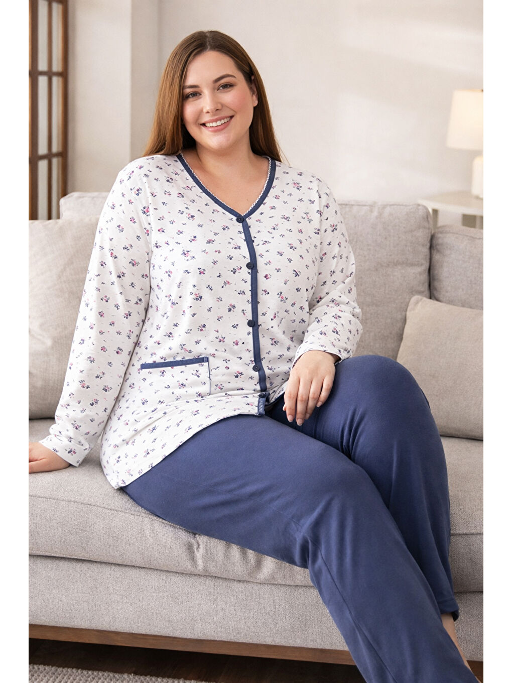 Büyük Beden Önü Düğmeli Kadın Uzun Kol Kroşetalı Pamuklu Pijama Takımı 250654 Beyaz06-1