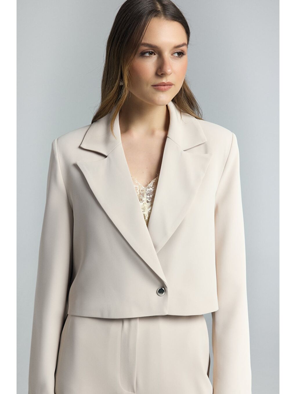 Mari Kısa Ceket - Bej-2