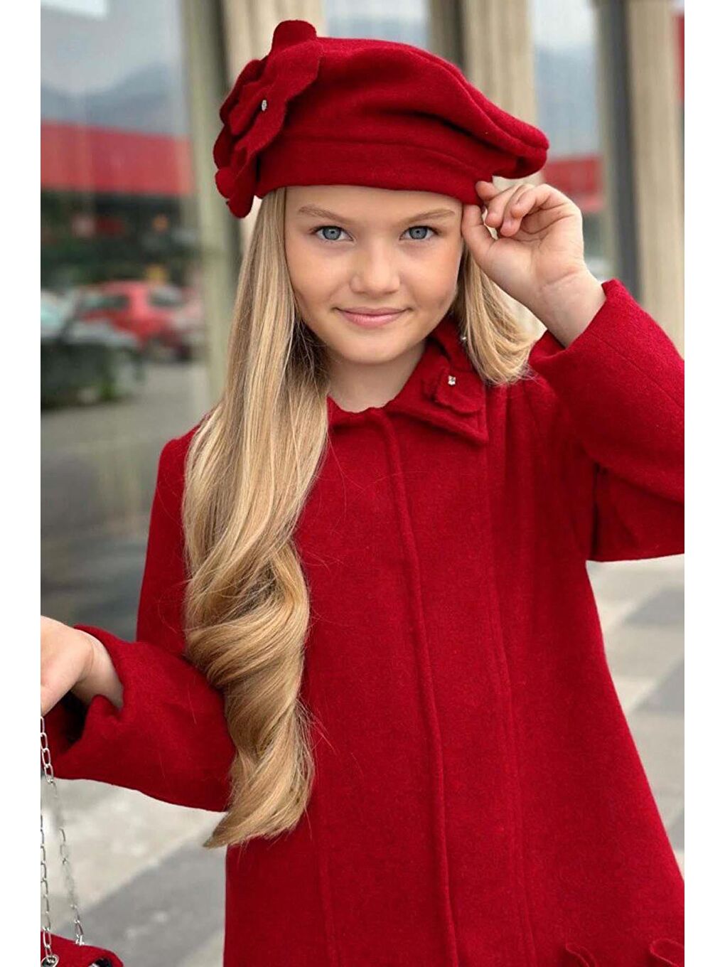 Kız Çocuk Yakası Taş ve Yonca Detaylı Çıtçıt Düğmeli Kırmızı Kaşe-3