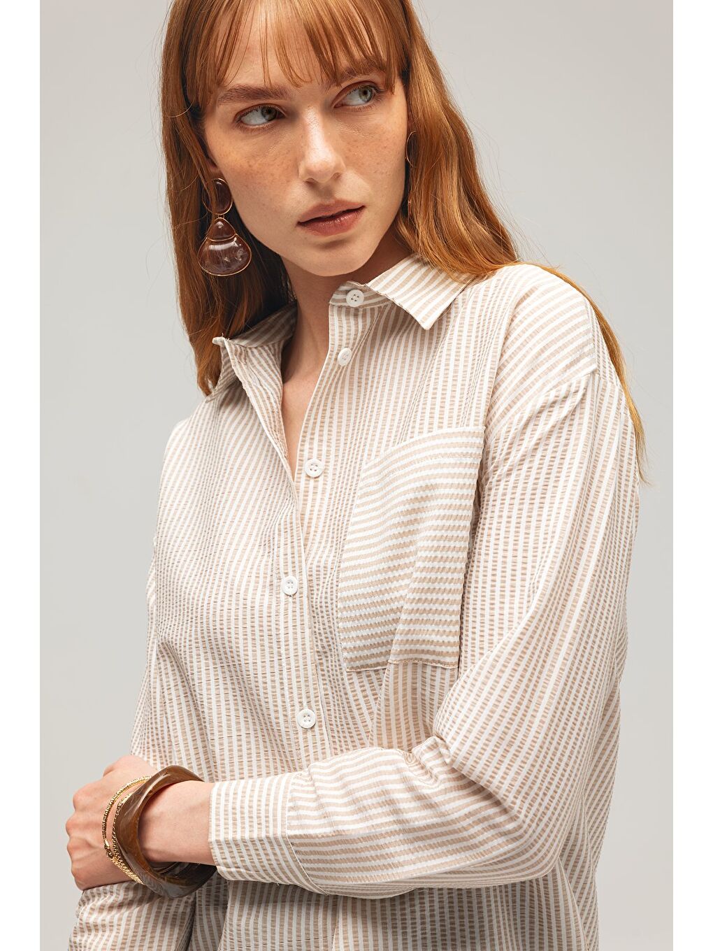 Bej Kadın Çizgili Dokulu Regular Basic Gömlek - Tek Cepli-1