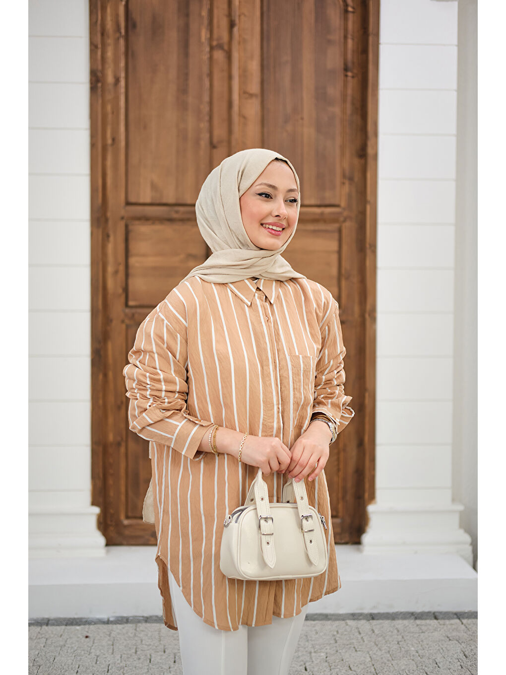 Bej Kadın Kalın Çizgili Detay Gömlek Vizon
