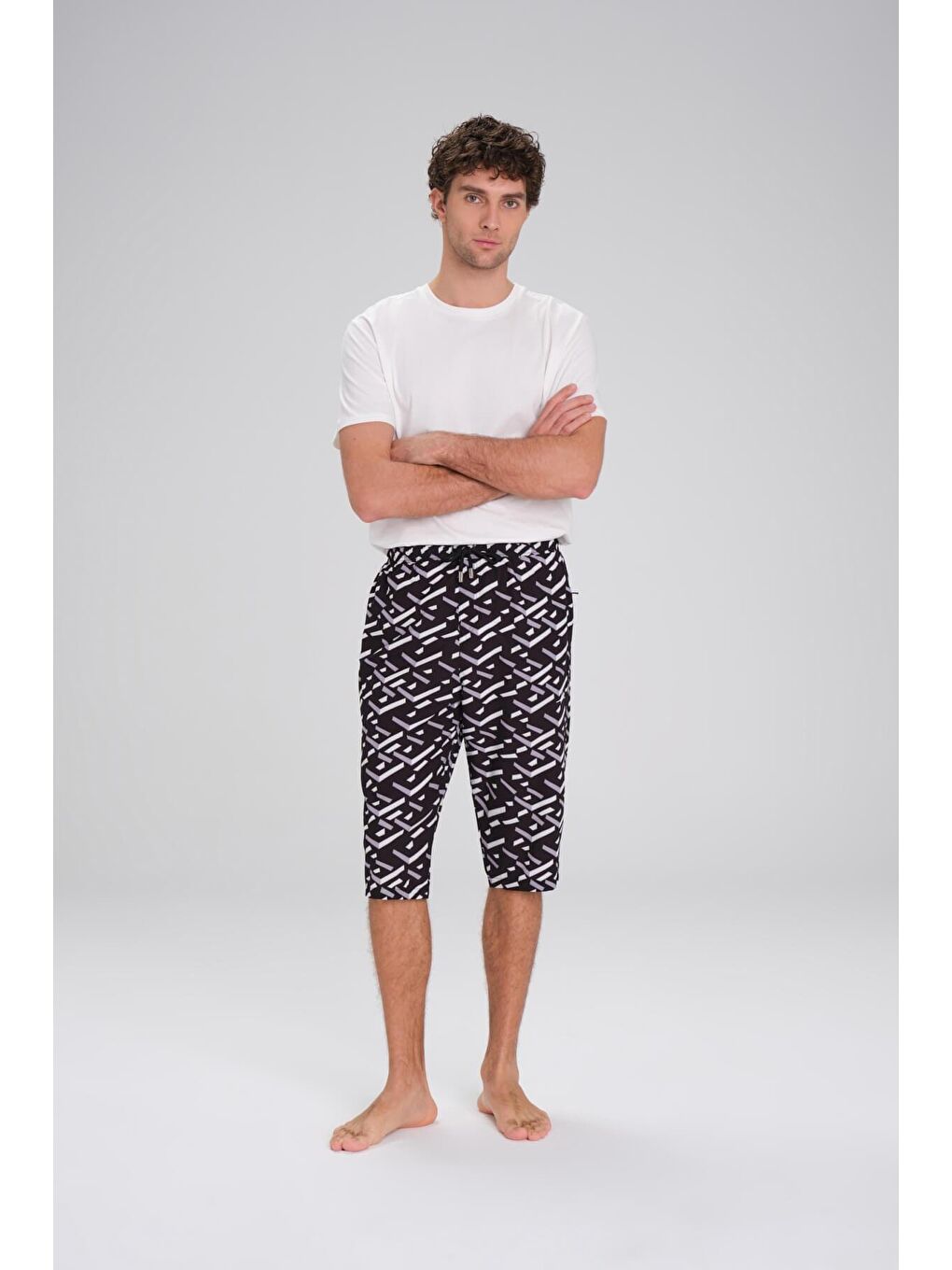 Desenli Siyah Uzun Erkek Havuz Ve Deniz Şortu 2417-1