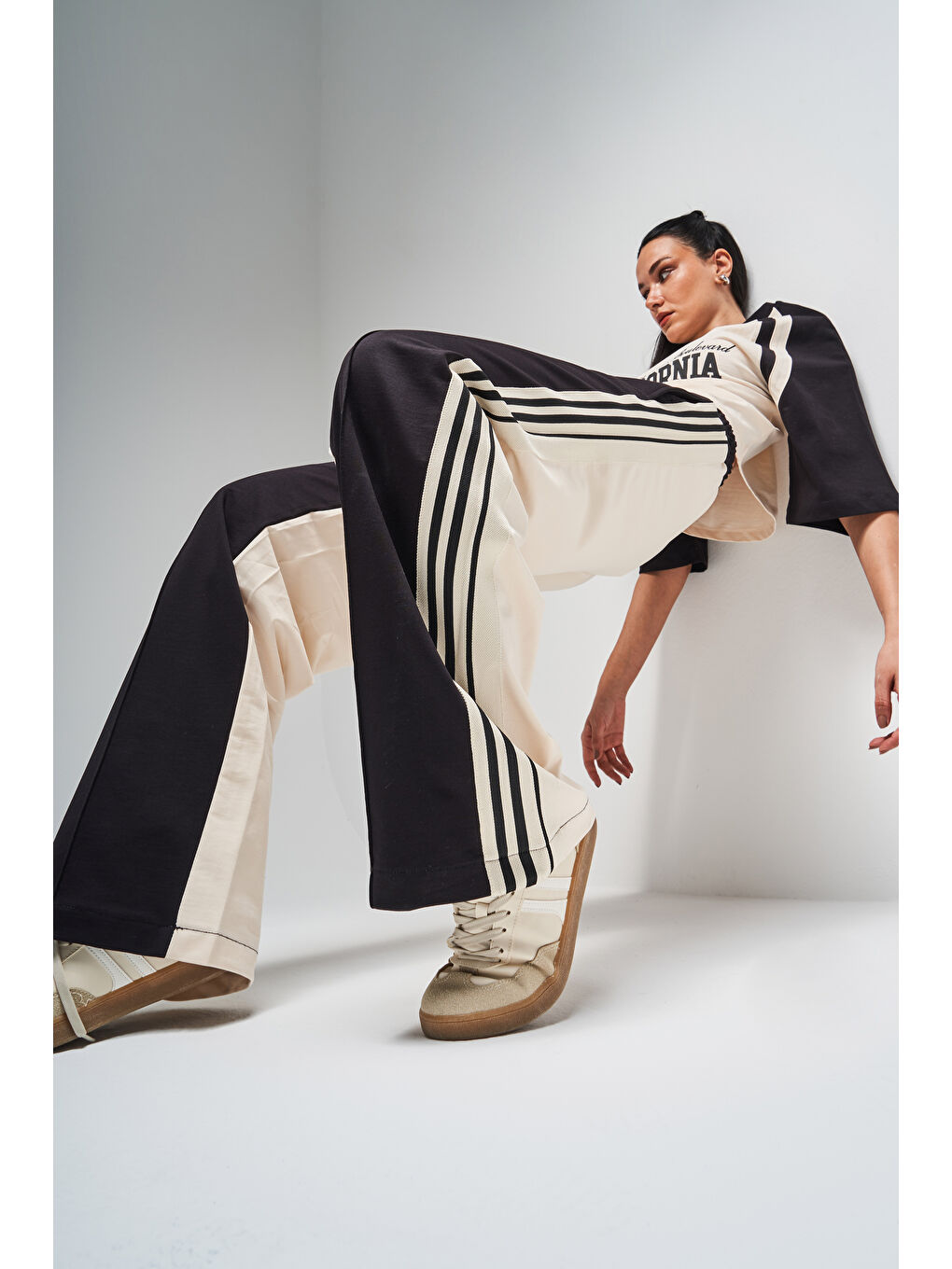 Kadın Çoklu Renk S5-Krem Siyah Örme Kumaş Eşofman Oversize T-Shirt 2'li Kombin-3