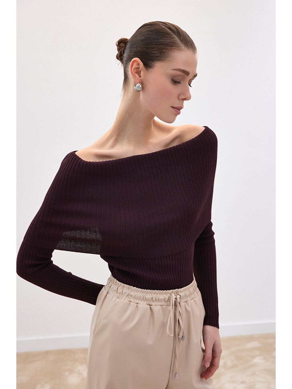 Madonna Yaka Triko - Mürdüm-3