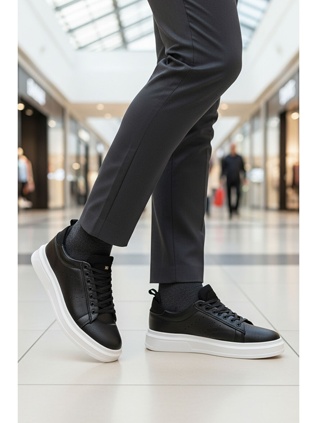 Siyah Beyaz Bağcıklı Cilt Hafif Esnek Erkek Sneaker 179 M-2