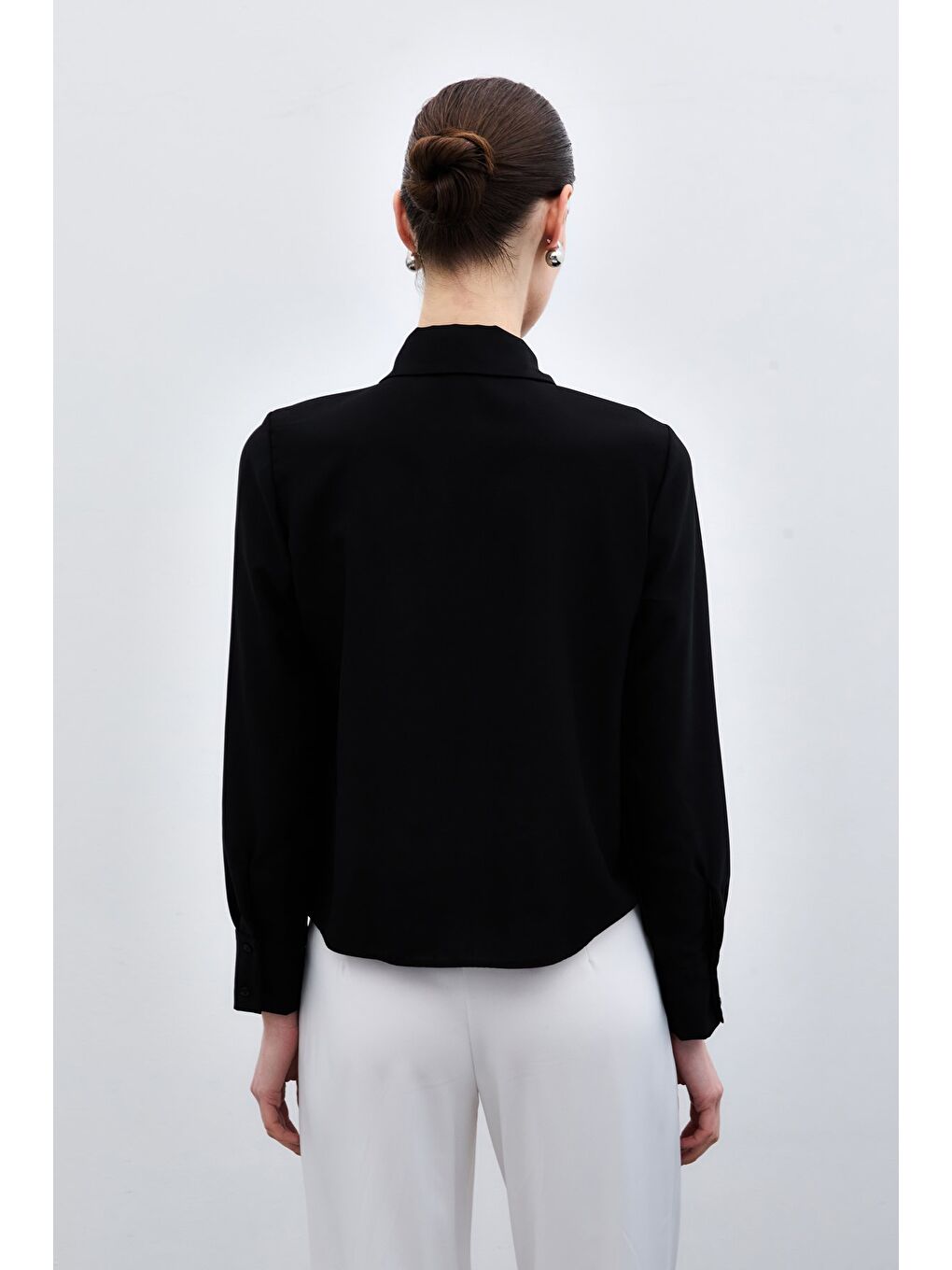 Şerit Aksesuarlı Gömlek - Siyah-5