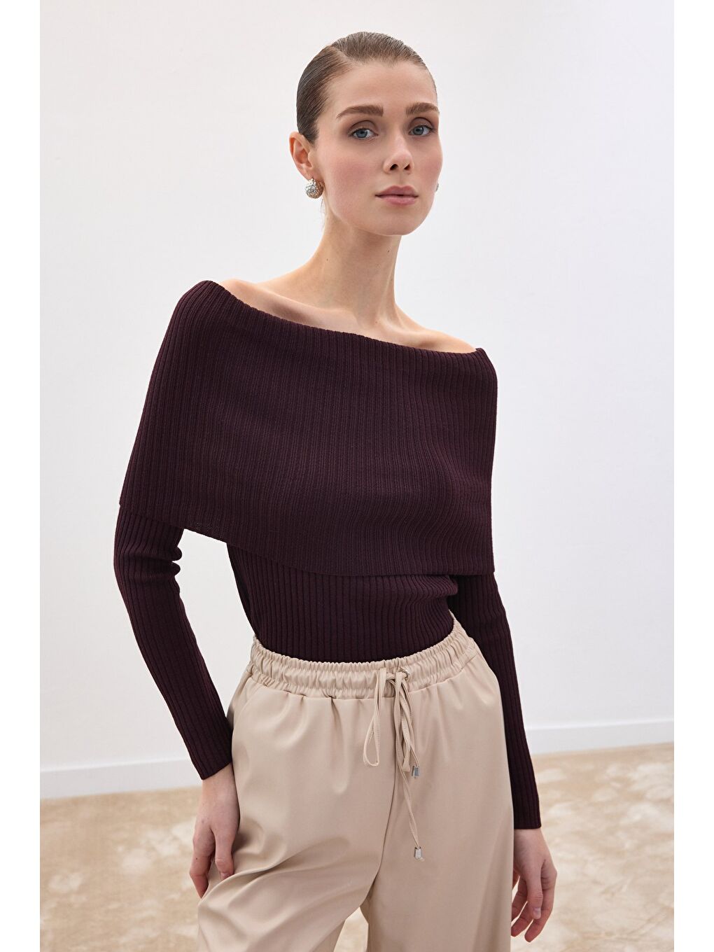 Madonna Yaka Triko - Mürdüm-5