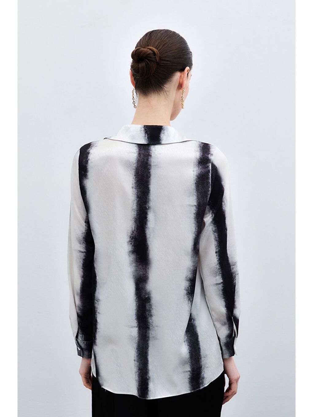 Desenli Klasik Gömlek - Siyah-4