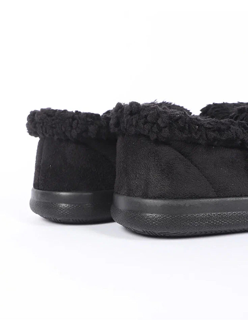 Siyah Kadın Ev İçi Ayakkabı - LUMI-3