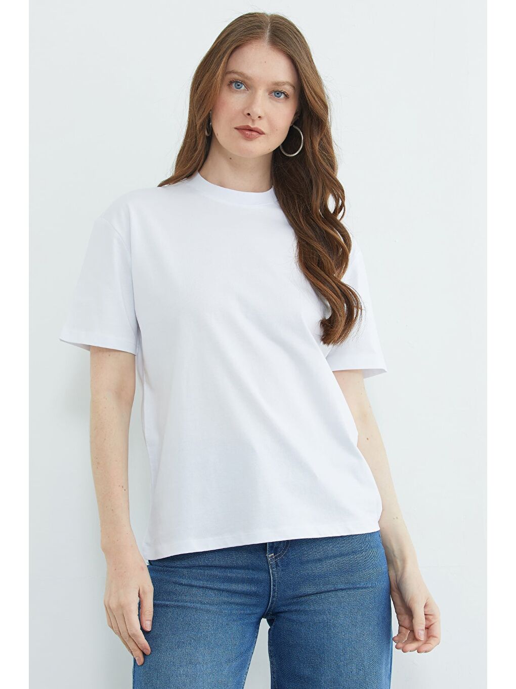 Beyaz Basic Bisiklet Yaka Oversize Tişört-1