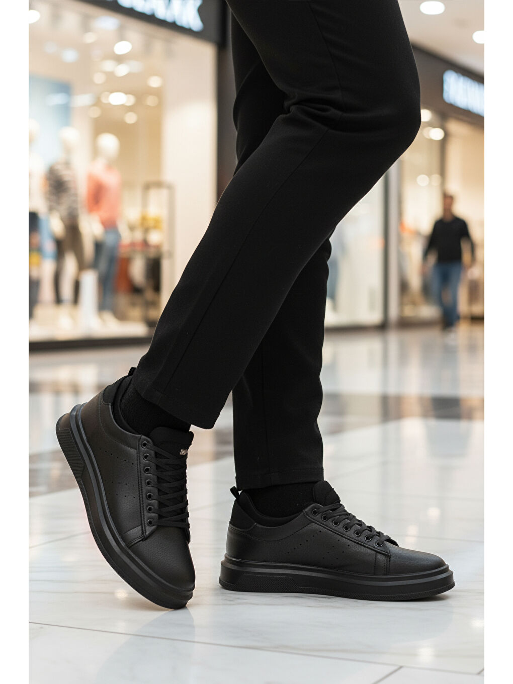 Siyah Bağcıklı Cilt Hafif Esnek Erkek Sneaker 179 M-2