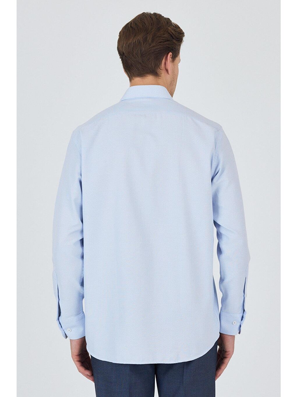 Koyu Mavi Sert Yaka Kendinden Desenli Classic Pamuklu Comfort Fit Büyük Beden Gömlek 1004250220-1