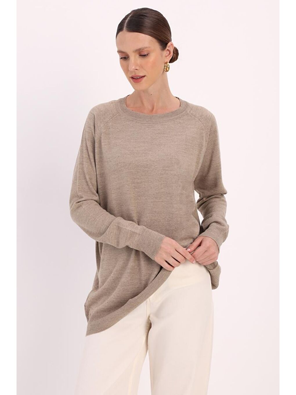 Bej-Basic Reglan Bisiklet Yaka Kazak