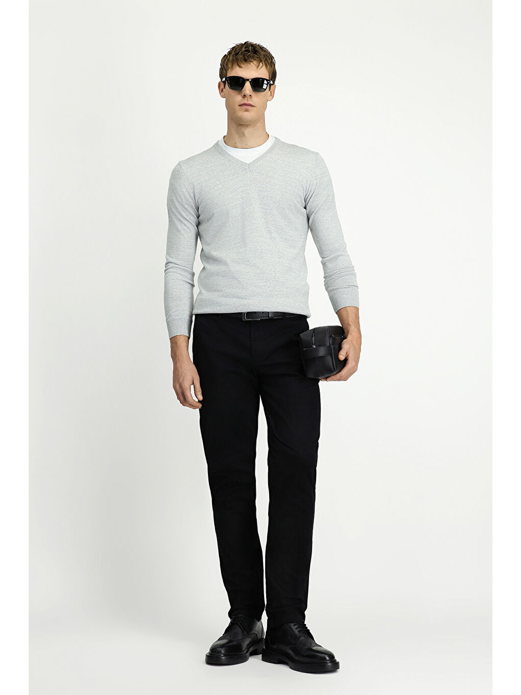 Gri V Yaka Regular Fit Sıcak Tutan Yünlü Triko Kazak-3