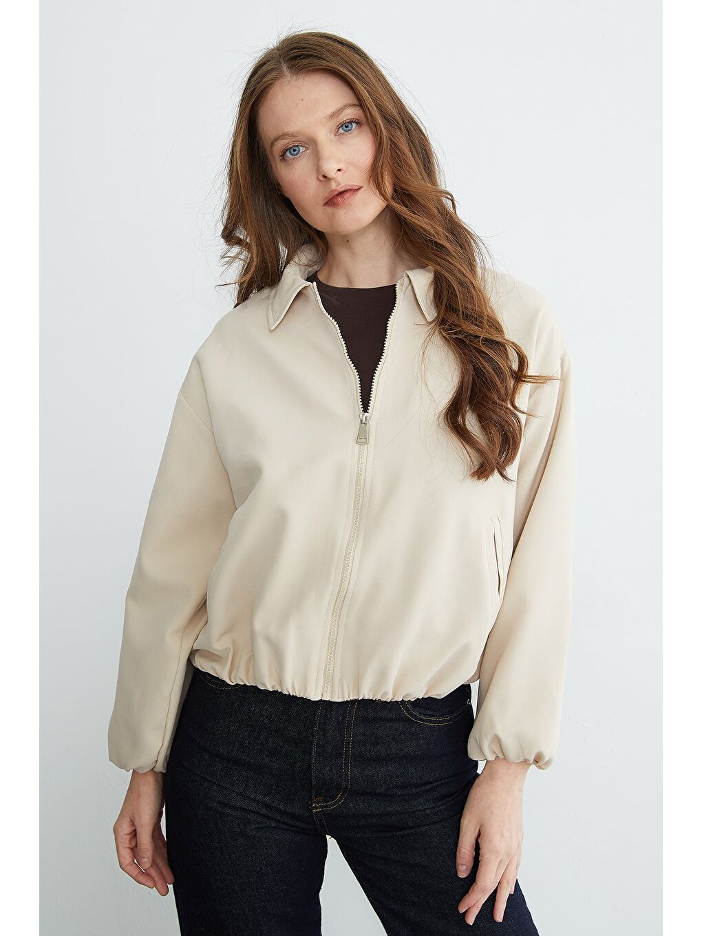 Bej Fermuarlı Polo Yaka Bomber Ceket-4