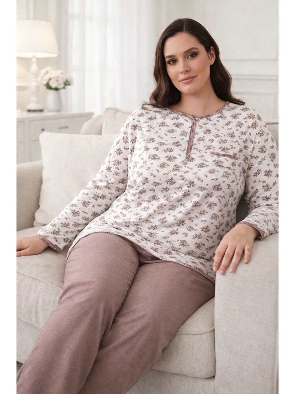 Büyük Beden Kadın Uzun Kol Kroşetalı Patlı Pamuklu Pijama Takımı 4026 Beyaz01-3