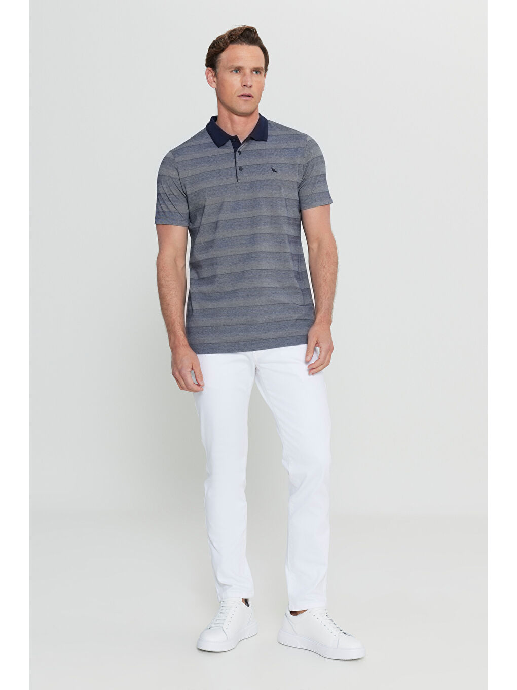 Erkek Lacivert Pamuklu Slim Fit Dar Kesim Polo Yaka Jakarlı Tişört-1