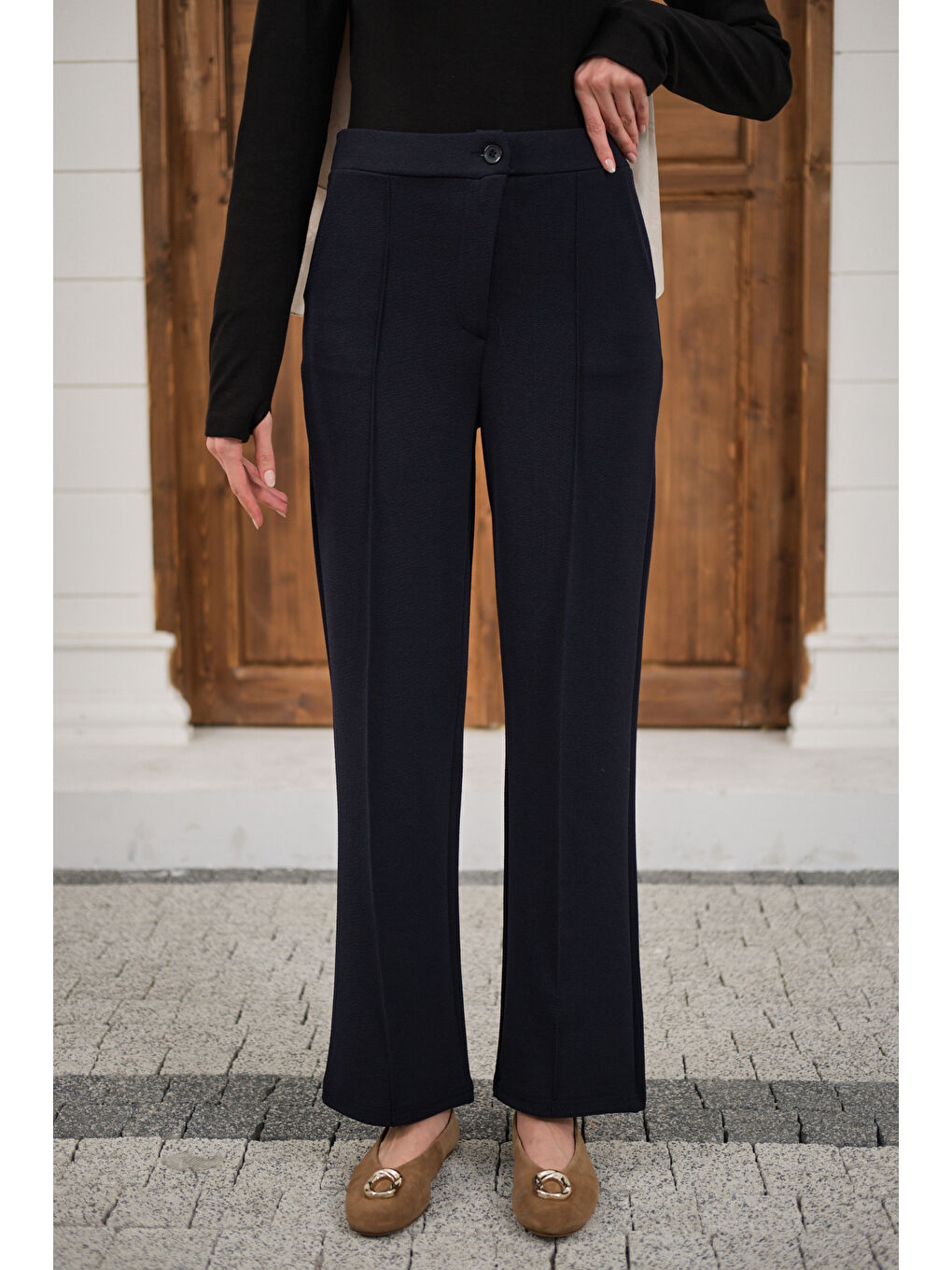 Kadın Çima Detay Düğmeli Kumaş Pantolon Lacivert