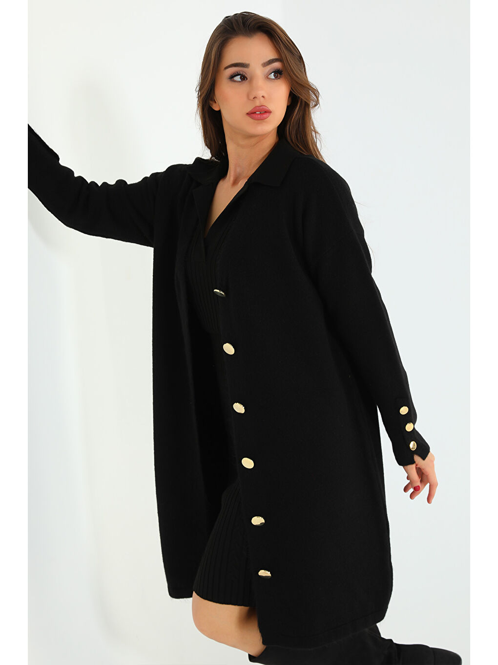 Siyah Kadın Ön Düğmeli Salaş Triko Hırka-3