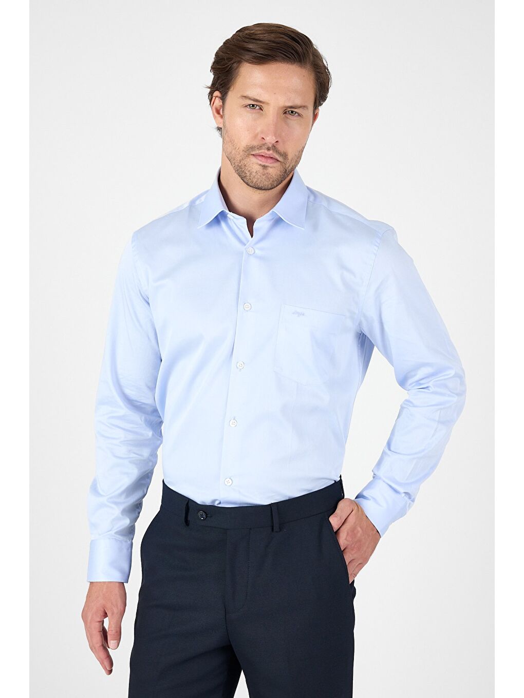Mavi Sert Yaka Düz Classic %100 Pamuk Comfort Fit Büyük Beden Gömlek 1004250323-4