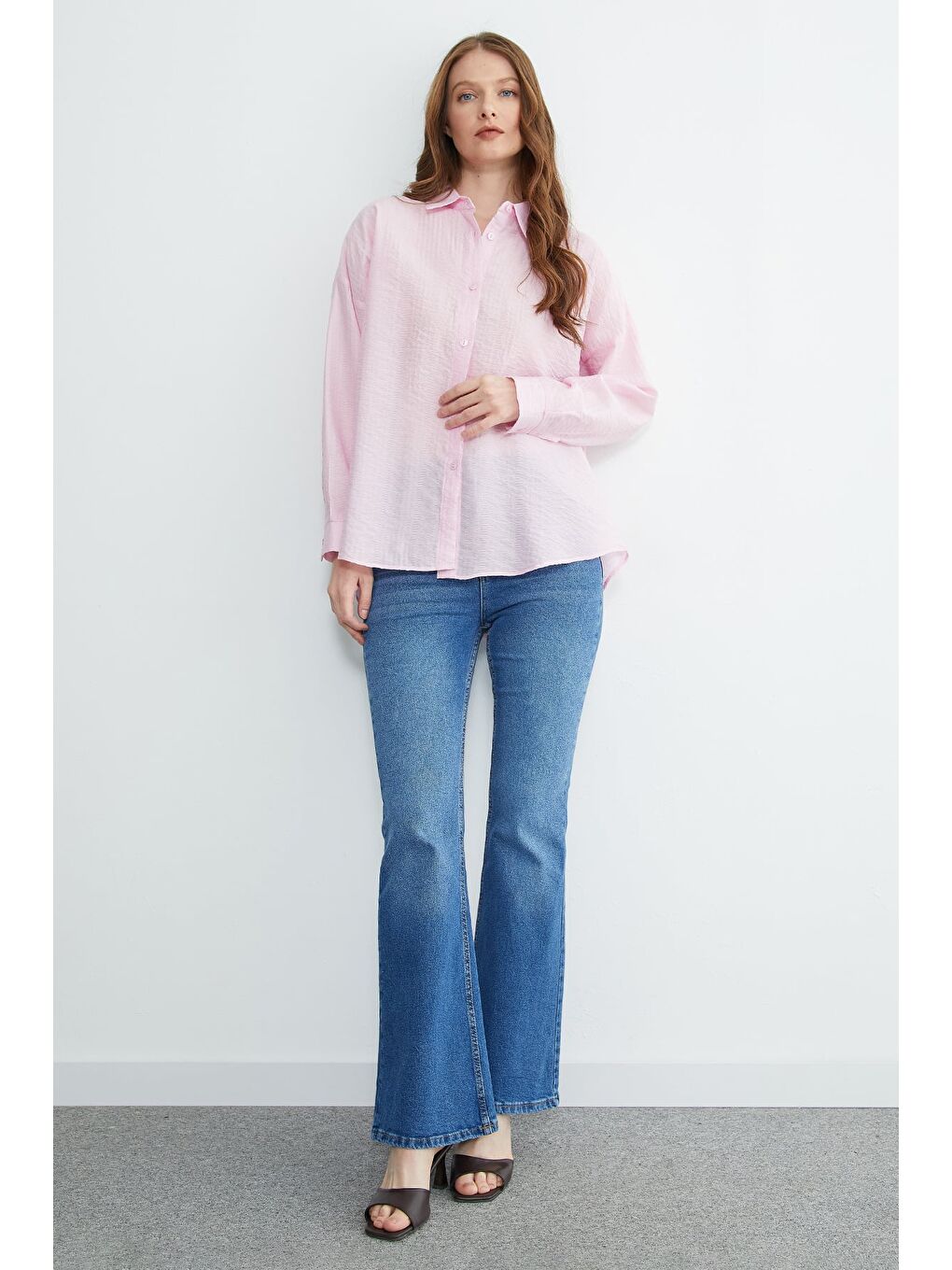 Pembe Basic Düğmeli Krinkıl Gömlek-4