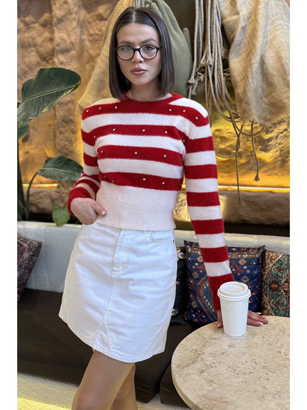 Kırmızı Bisiklet Yaka Desenli  İplik Croptop Kadın Triko Kazak-1