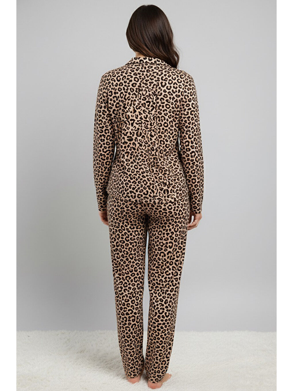Bej Leopar Desenli Pijama Takımı Vizon - 28019-VIZON-1