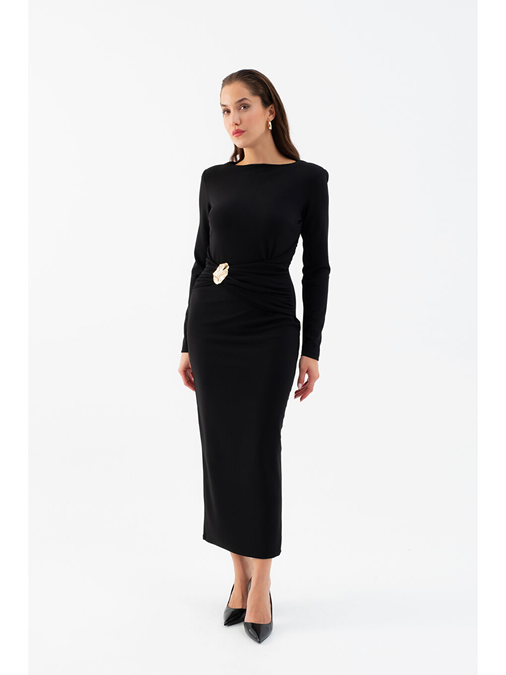 Kadın Siyah Vatkalı Bel Büzgülü Midi Elbise-1