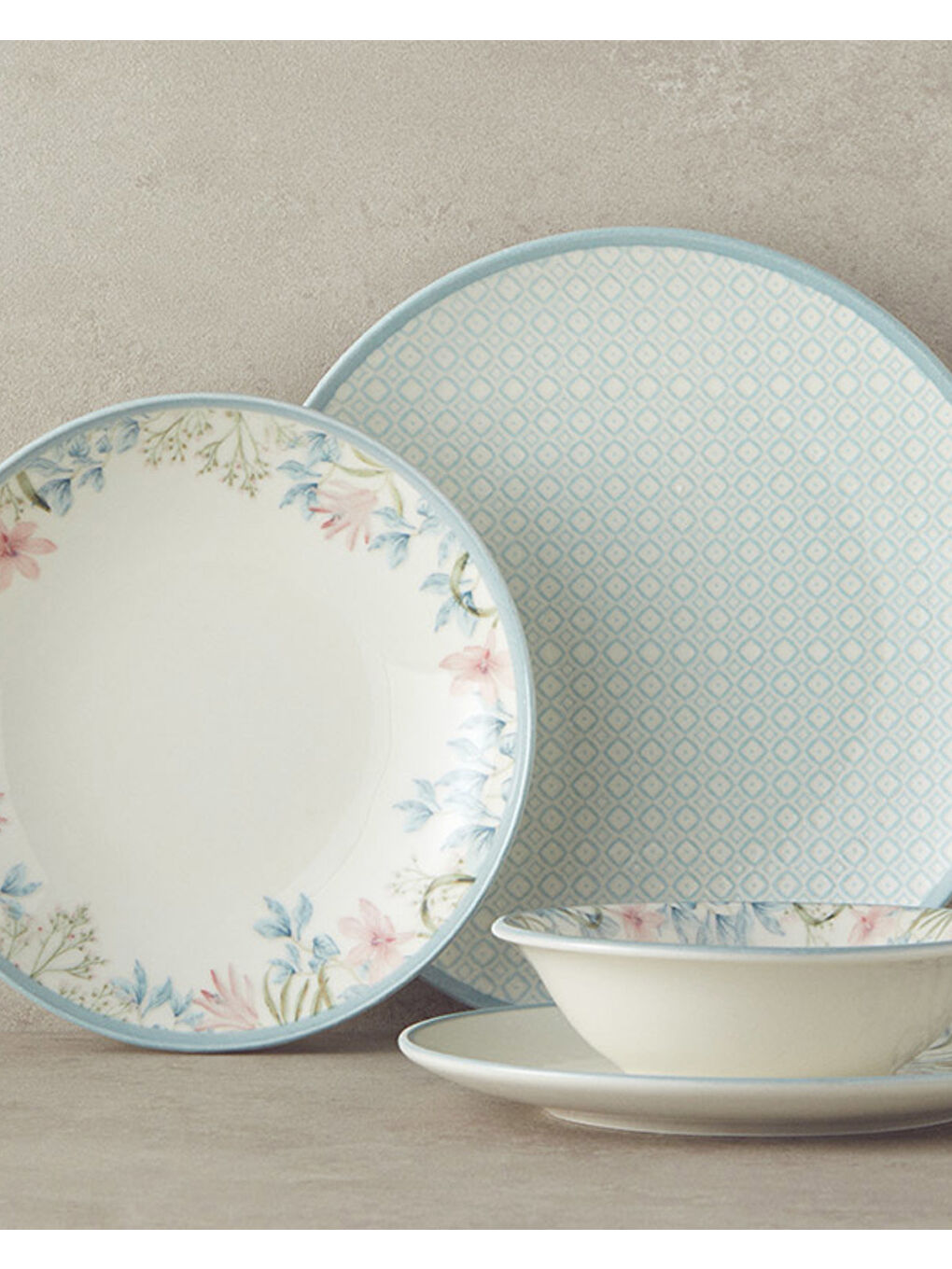 Saigon Porselen 24 Parça 6 Kişilik Yemek Takımı Mavi - Pembe