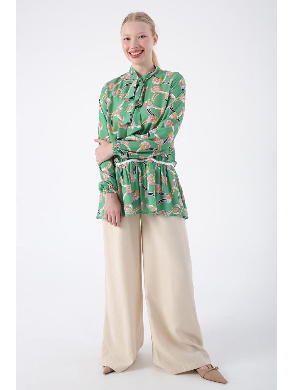 Yeşil-Lila-Yakası Fularlı Desenli Viskon Tunik