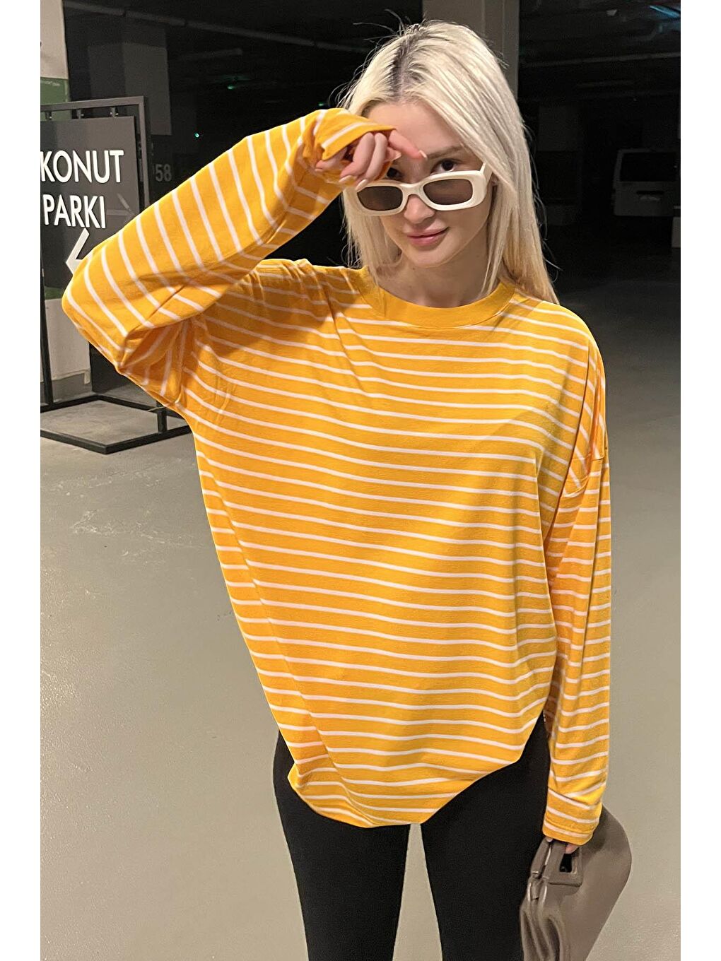 Turuncu Çizgili Sweatshirt Mg980-6