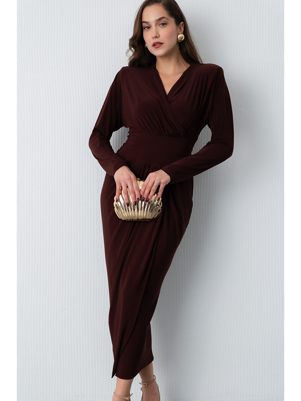 Kadın Kahverengi V Yaka Midi Elbise-2