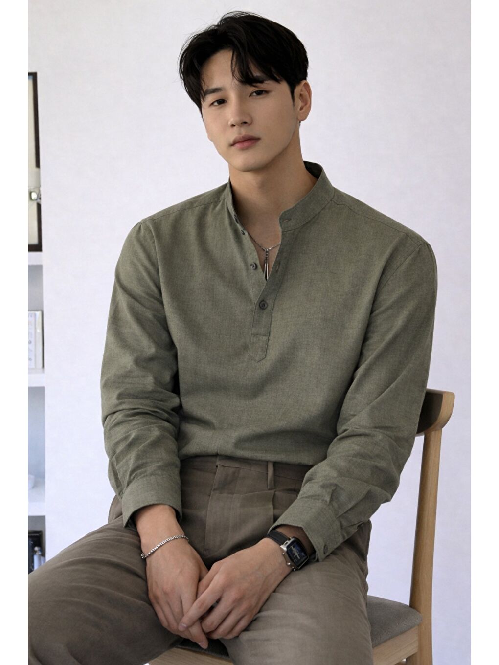 Keten Karışımlı 3 Düğmeli Hakim Yaka Erkek Gömlek Slim Kesim Yazlık-1