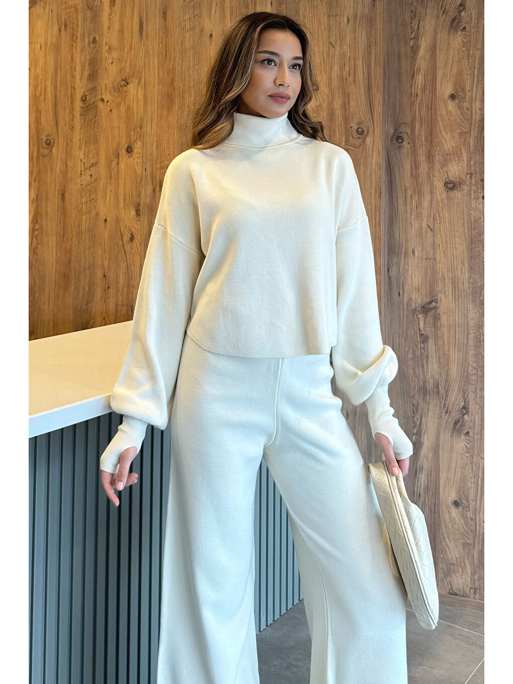 Bej Crop Kazak Pantolon Triko İkili Takım-1