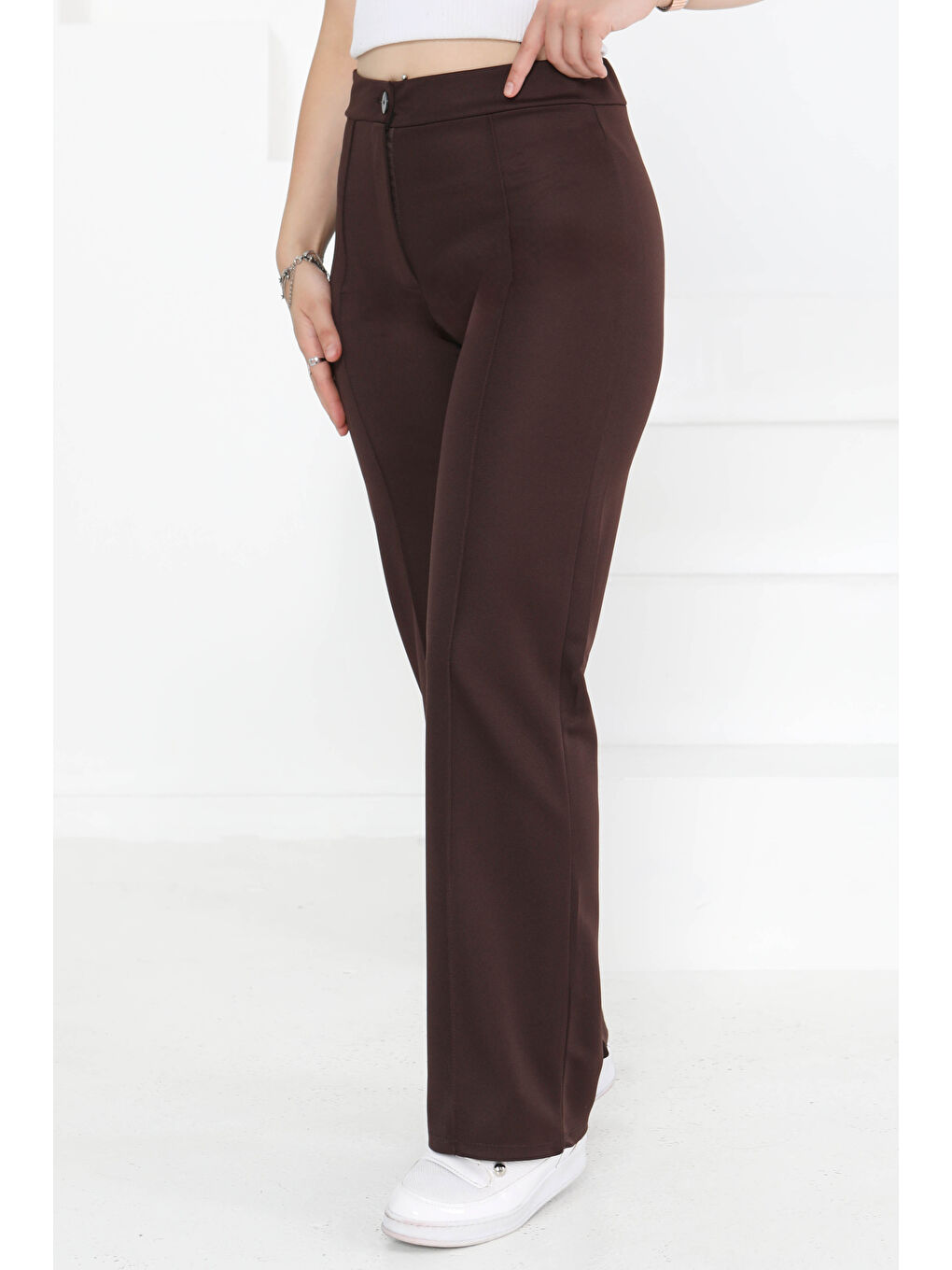 Kahverengi Şerit Detaylı Spor Pantolon Koyu Kahve - 27084-1