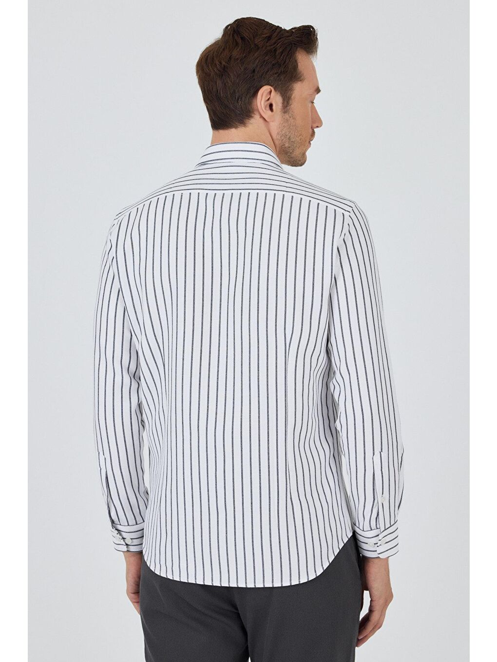 Siyah Yarım İtalyan Yaka Çizgili Desen Casual Slim Fit Gömlek 1004250216-4