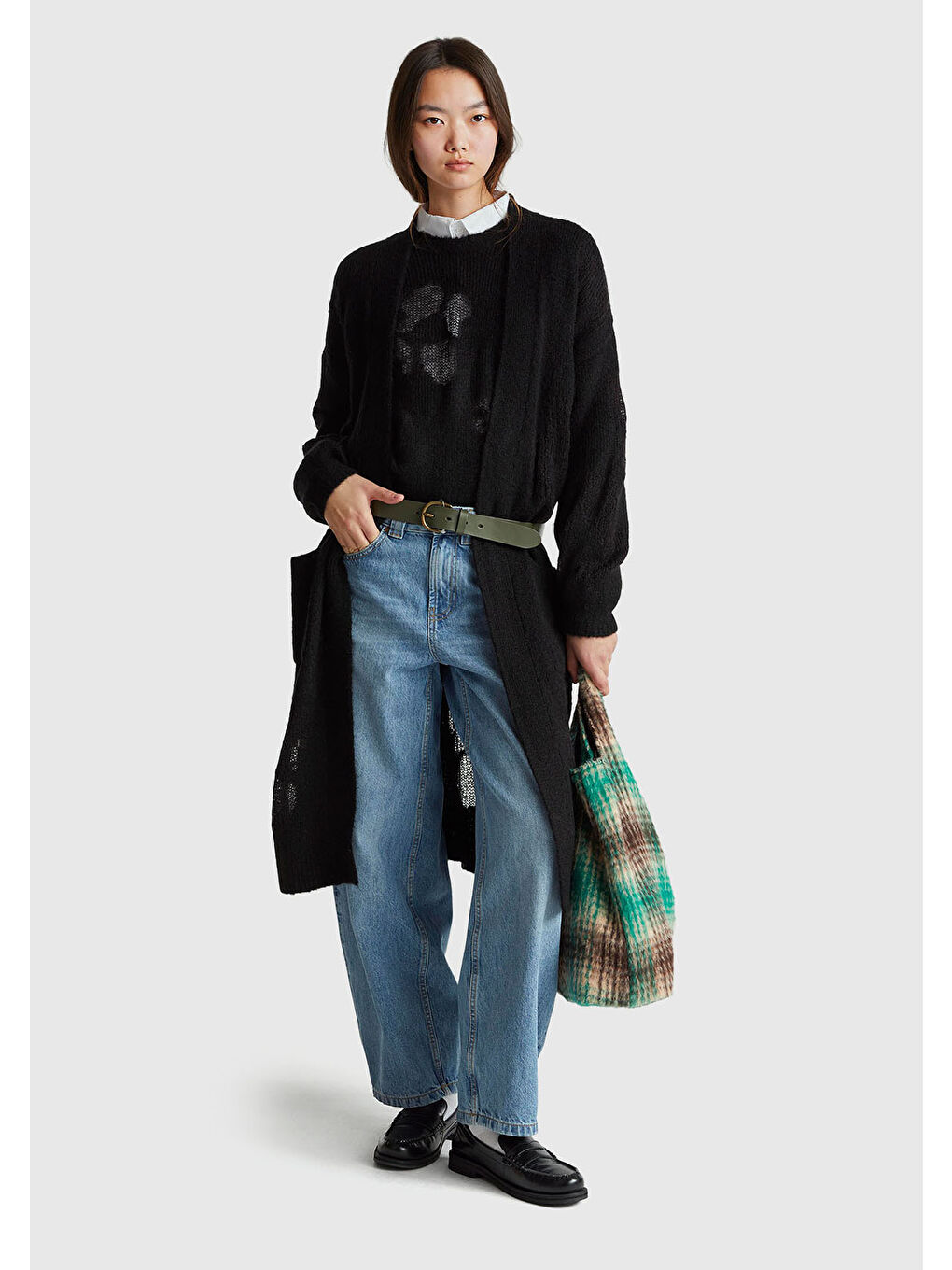 Kadın Siyah Akrilik ve Yün Karışımlı Desenli Bisiklet Yaka Kazak-4