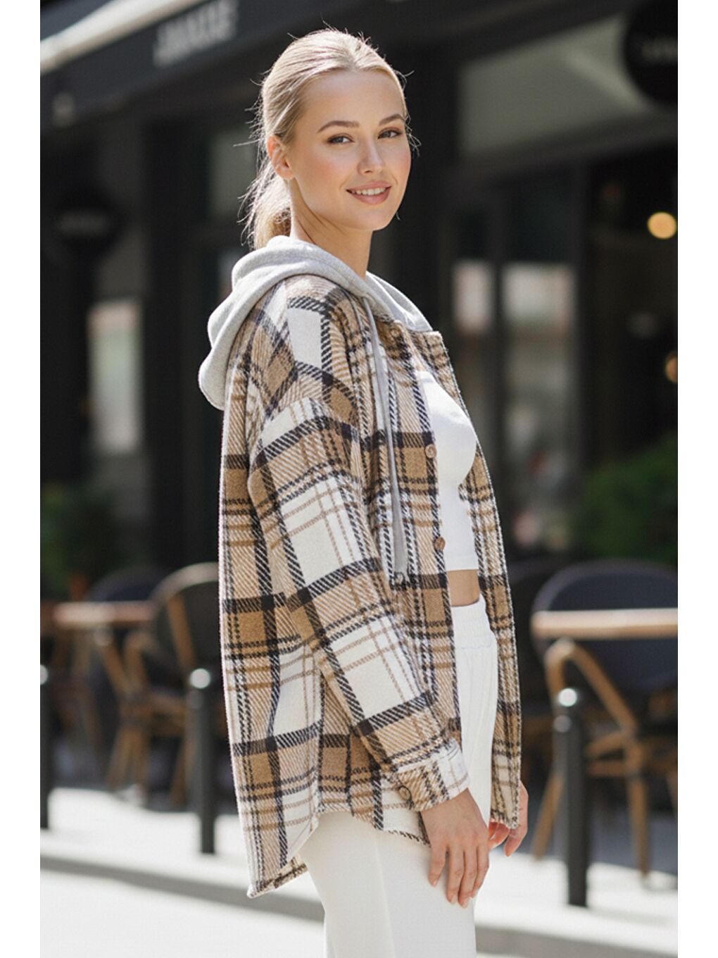 Kahverengi Kahve-Beyaz Kapüşonlu Uzun Kol Oduncu Ekose Düğmeli Cepli Dokuma Gömlek 68 65-1