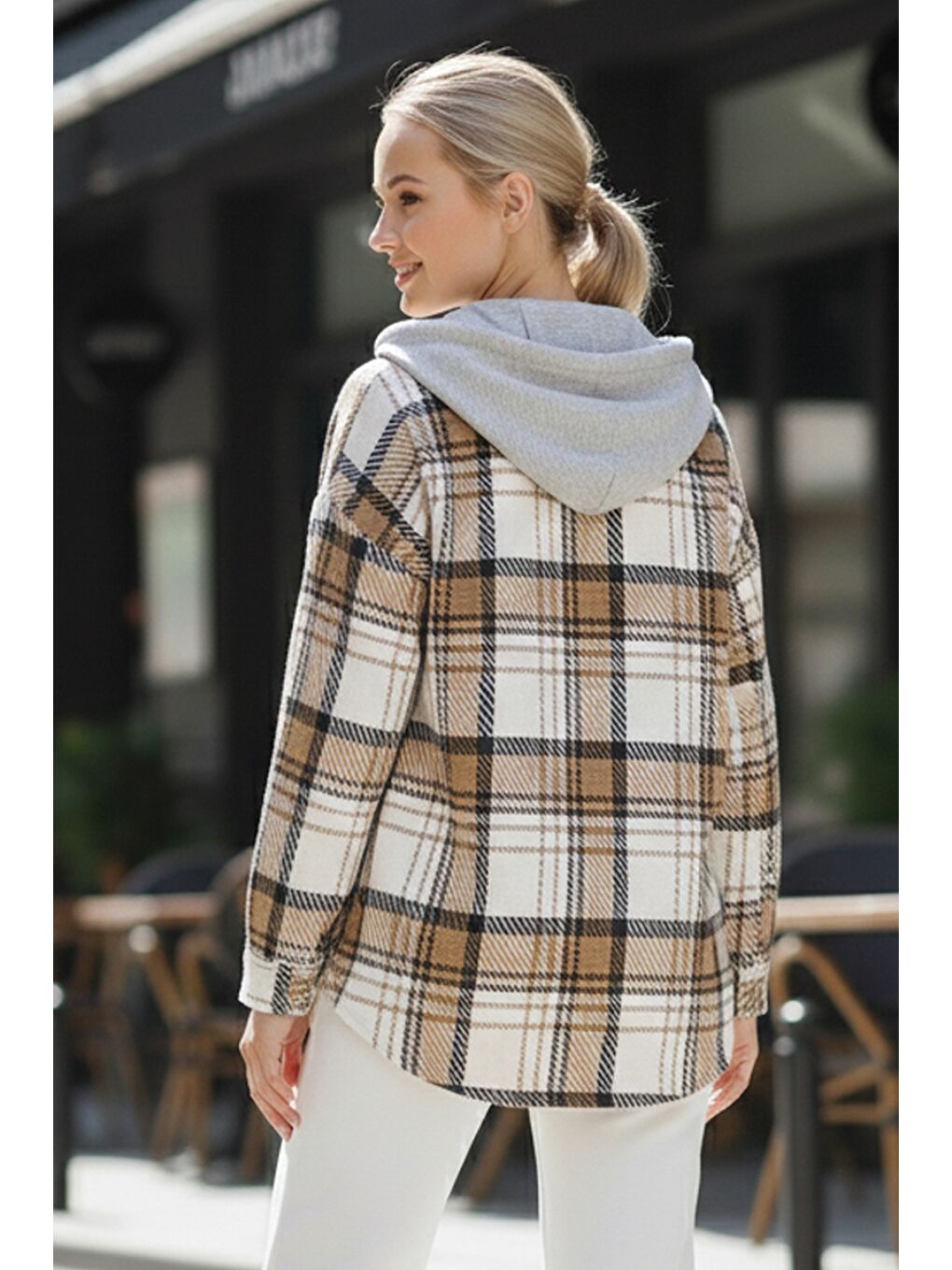 Kahverengi Kahve-Beyaz Kapüşonlu Uzun Kol Oduncu Ekose Düğmeli Cepli Dokuma Gömlek 68 65-2