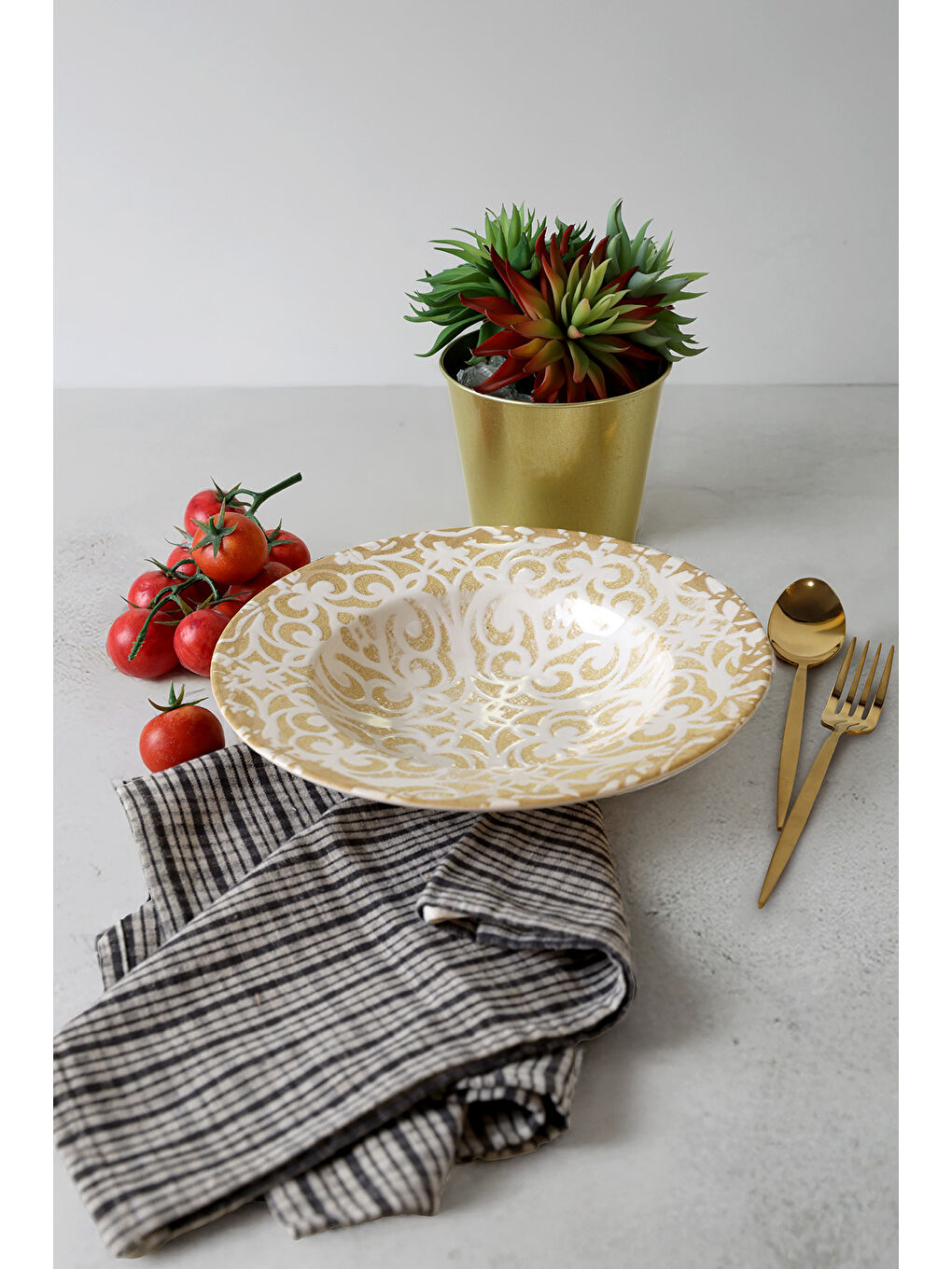 Ekru Vintage Gold Ege Makarna Tabağı 28 Cm-5