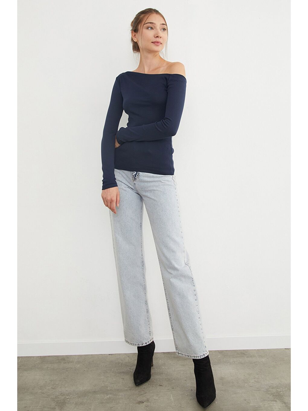 Lacivert Basic Kayık Yaka Modal Bluz-3
