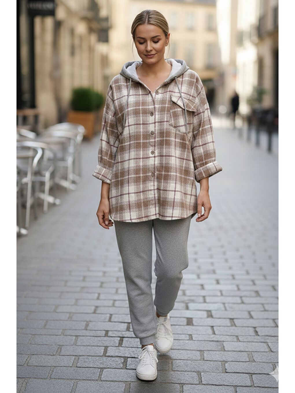 Sütlü Kahverengi Kapüşonlu Uzun Kol Oduncu Ekose Düğmeli Cepli Dokuma Gömlek 68 65-3
