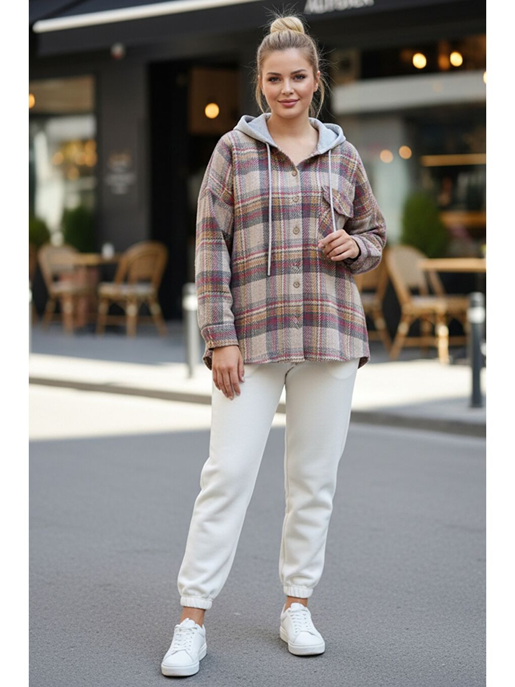 Bej-Kahve Çizgili Kapüşonlu Uzun Kol Oduncu Ekose Düğmeli Cepli Dokuma Gömlek 68 65-3