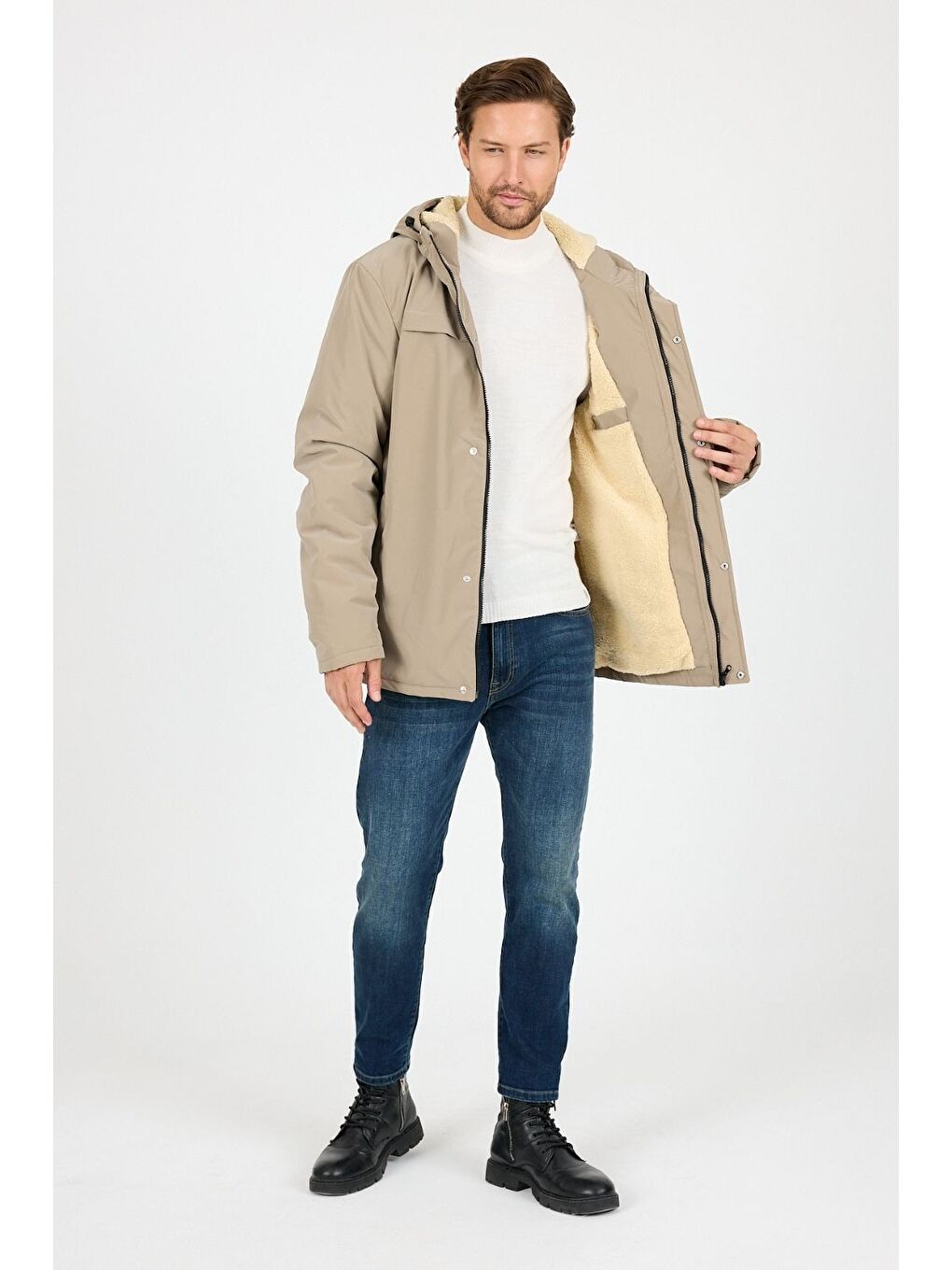 Bej Vibes x Avmteks Kürklü Kapüşon Detaylı Mont 005-3