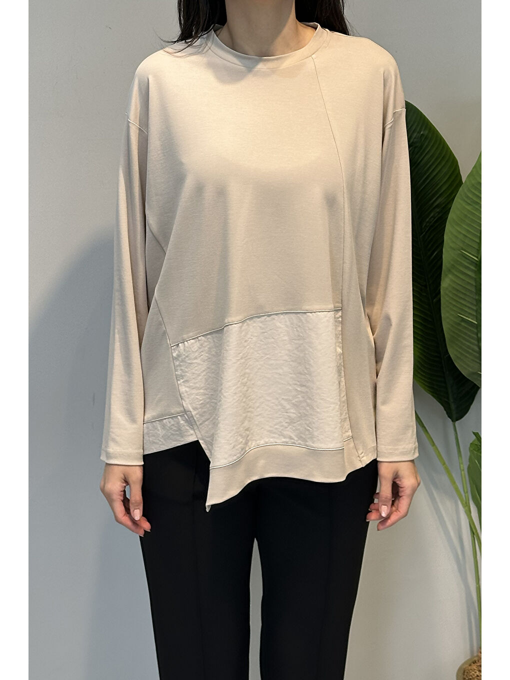 Bej Uzun Kollu Bambu Bluz 132 Taş-1