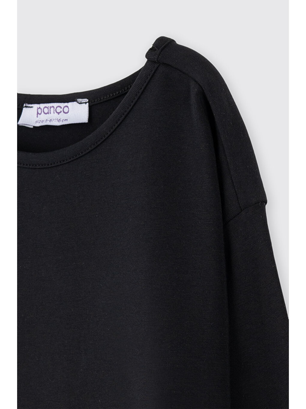 Kız Çocuk Etek Ucu Fırfırlı Uzun Kollu Siyah Tişört-5