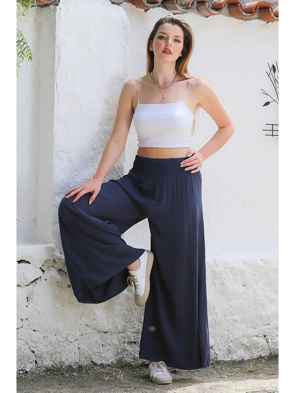 İtalyan Koyu Mavi Dokuma Lastikli Bel Geniş Paça Casual Viskon Pantolon-3