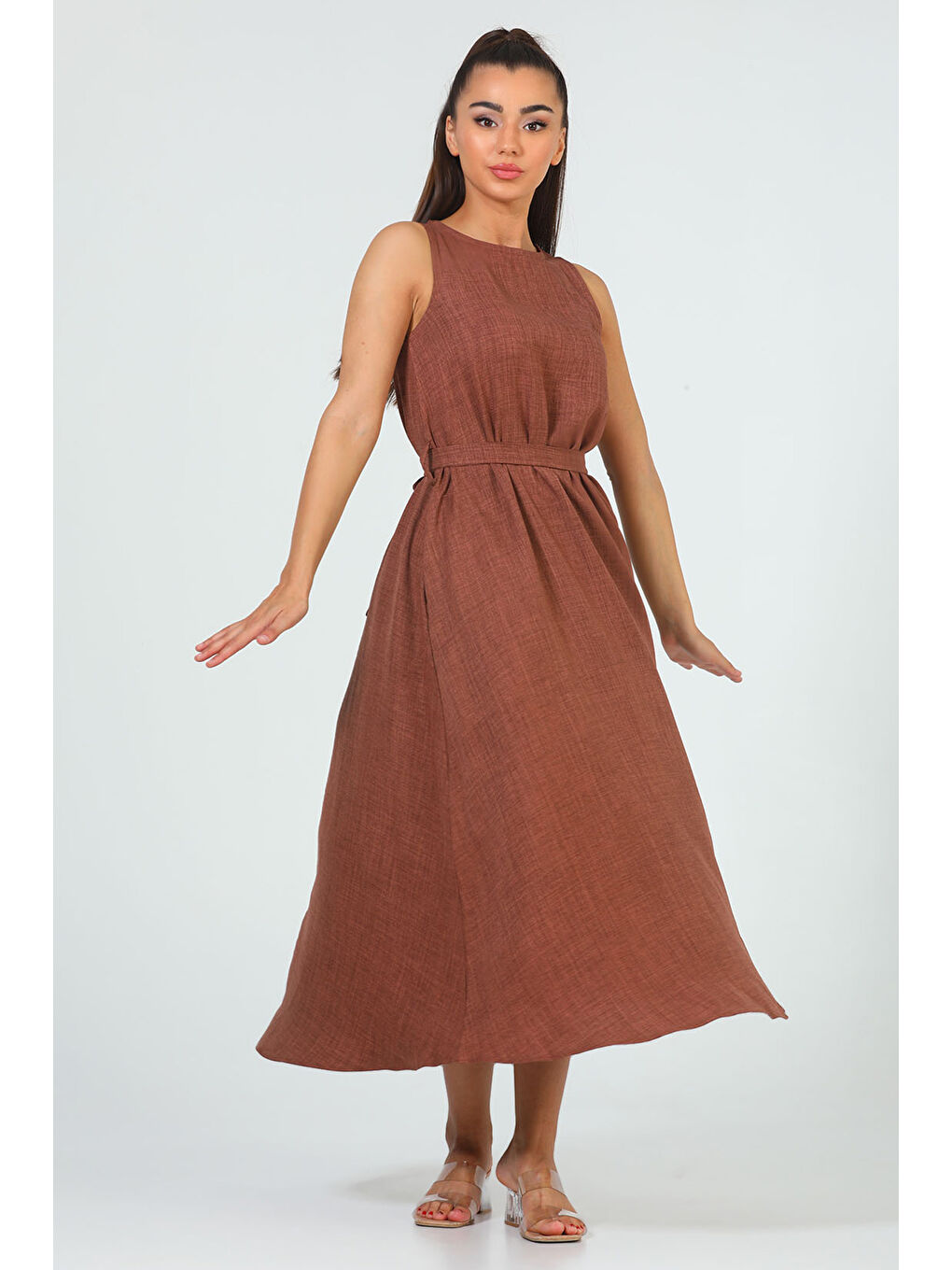 Kahverengi Kadın Bisiklet Yaka Cep Detaylı Bel Kuşaklı Uzun Elbise-1